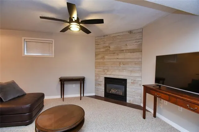 Additional image 30 of 47 Eringate Dr