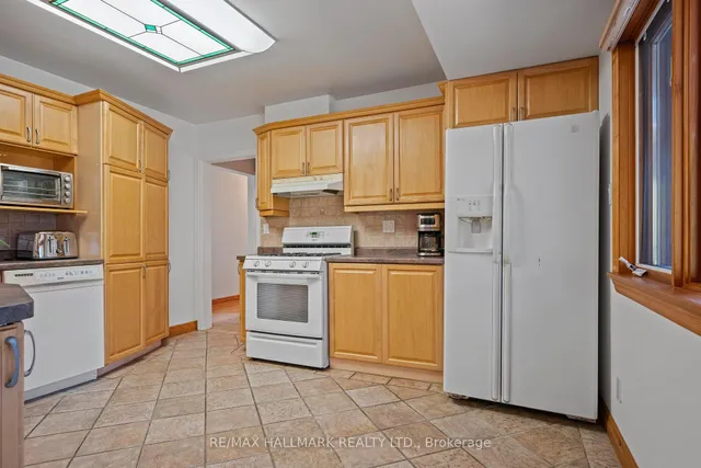 Additional image 17 of 54 Heathfield Dr