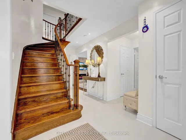 Additional image 6 of 123 Sal Circ