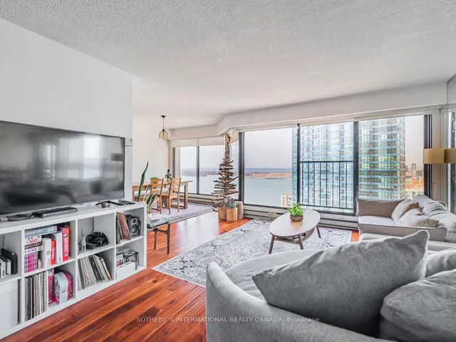 Additional image 6 of 65 Harbour Sq Unit 2204