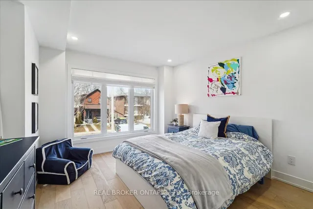 Additional image 20 of 43 Vanevery St