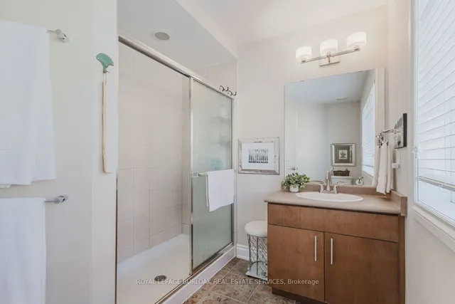 Additional image 26 of 362 Plains Rd Unit 52