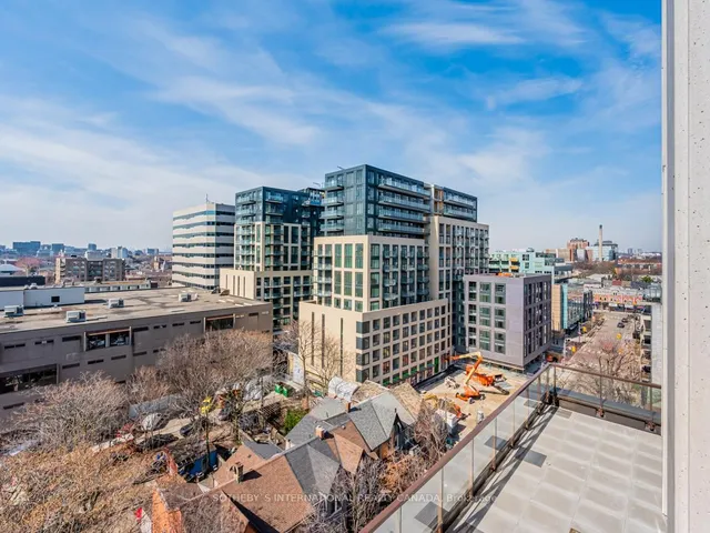 Additional image 25 of 123 Portland St Unit 1001