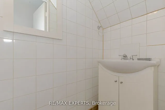 Additional image 8 of 34 Bow Valley Dr Unit 9