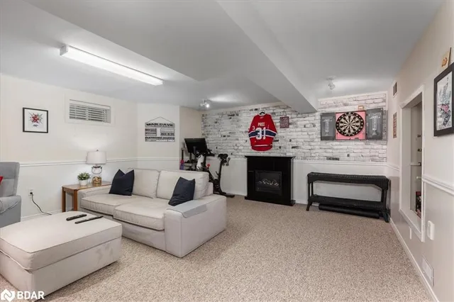 Additional image 21 of 95 Twentyplace Blvd