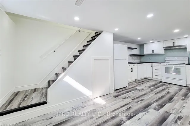 Additional image 23 of 133 Corman Ave