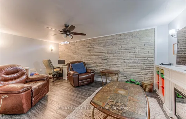 Additional image 31 of 26 Cedarhill Cres