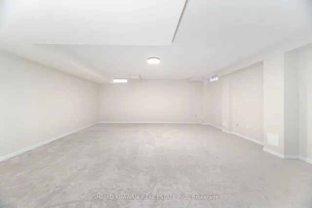 Additional image 39 of 501 Bessborough Dr