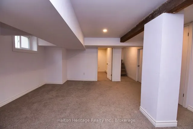 Additional image 34 of 129 Eastbourne Ave