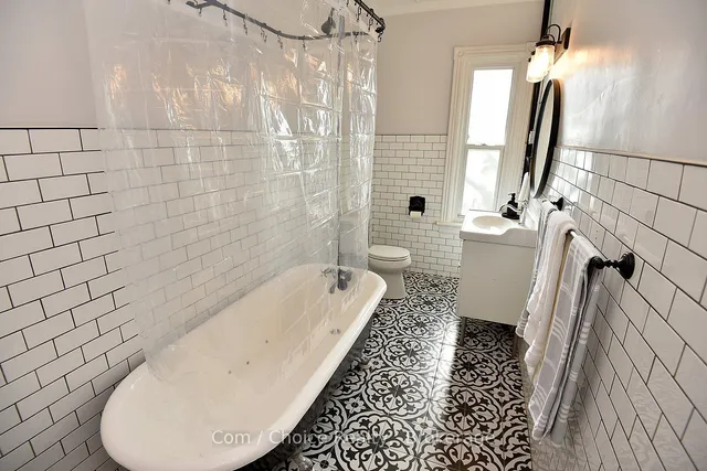 Additional image 34 of 277 Main St