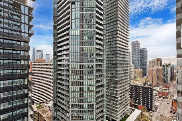 Additional image 12 of 50 Charles St Unit 2104