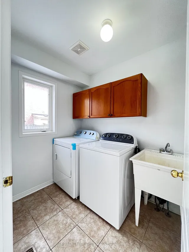 Additional image 18 of 2395 Curtis Rd