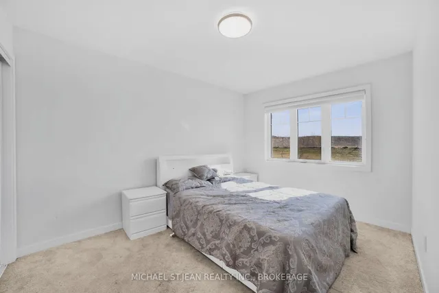 Additional image 22 of 32 Hedges Cres