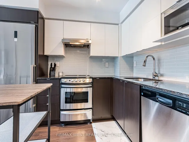 Additional image 16 of 160 Flemington Rd Unit 418