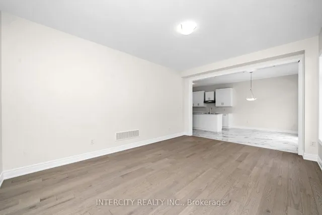 Additional image 14 of 60 Claremont Dr