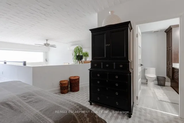 Additional image 27 of 50 MAIN St Unit 412