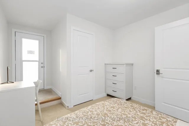 Additional image 39 of 1557 MIDLAND Ave