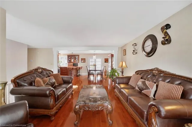 Additional image 32 of 12 Portal Crt