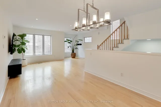 Additional image 24 of 70 Guildwood Pkwy Unit 4