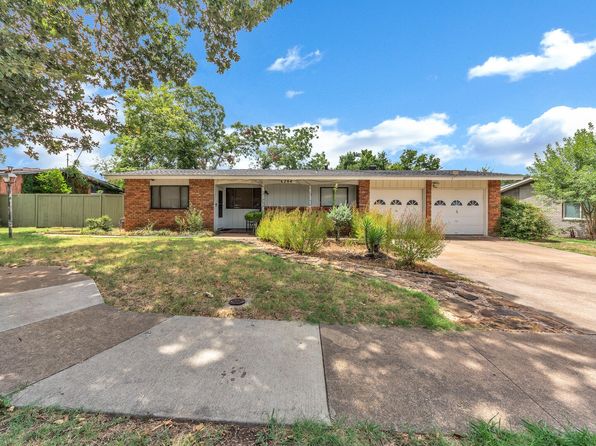 6204 Brentwood Dr, Fort Worth, TX 76112