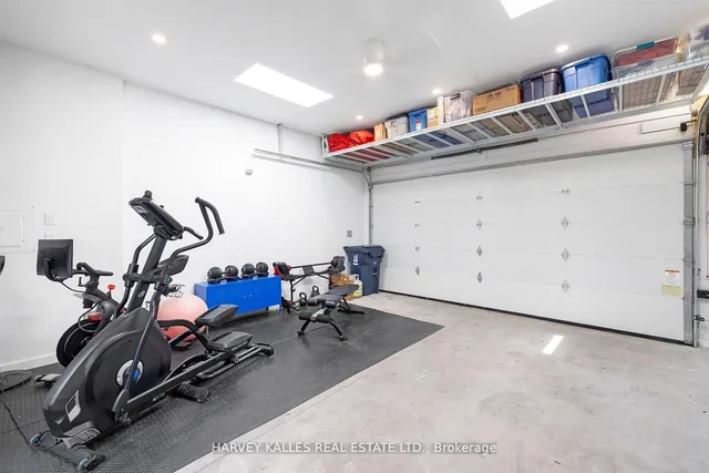 Additional image 39 of 274 Carlton St