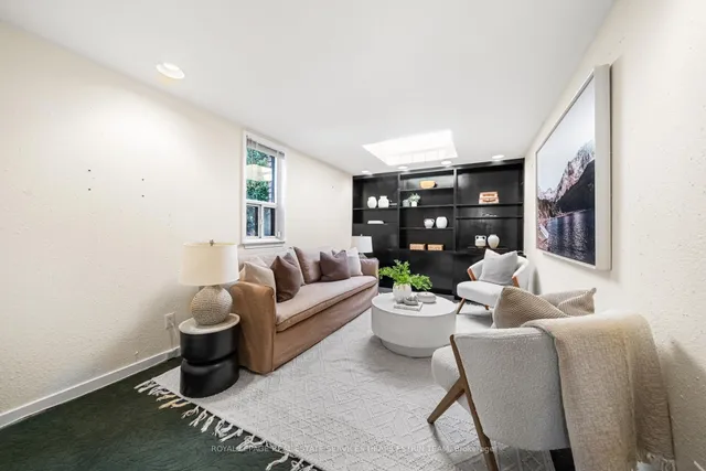 Additional image 10 of 21 Rose Park Dr