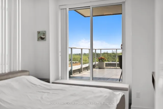 Additional image 17 of 621 Sheppard Ave Unit TPH02