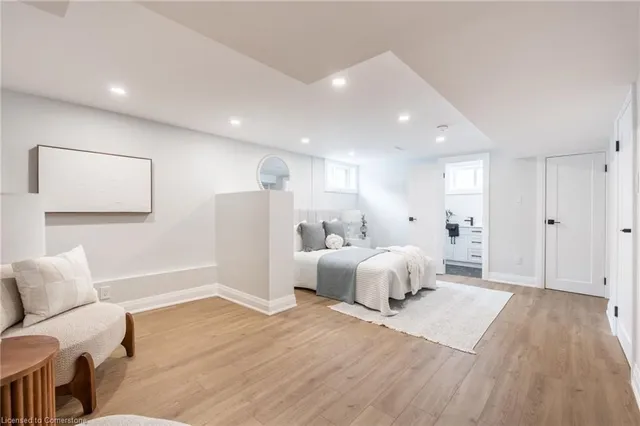 Additional image 44 of 11 James St