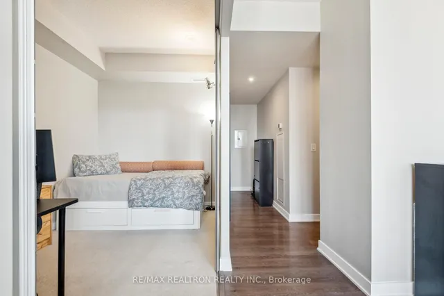 Additional image 28 of 110 Charles St Unit 2006