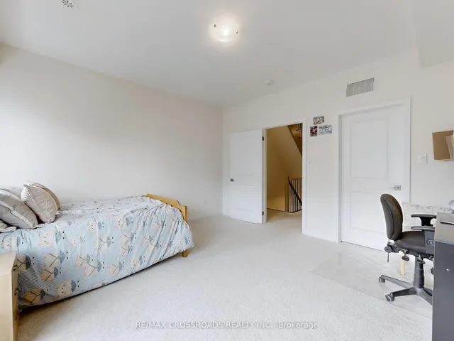 Additional image 12 of 73 William Duncan Rd