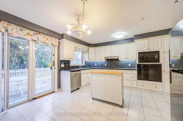 Additional image 12 of 12 Sorrel Crt