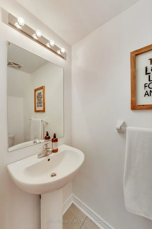 Additional image 15 of 5 Eaton Park Lane Unit 7