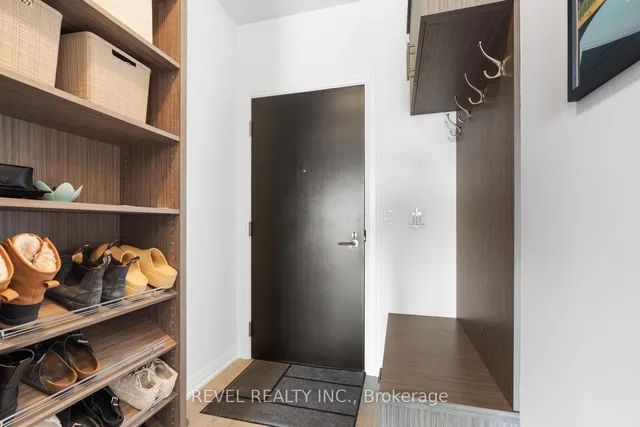 Additional image 13 of 101 Erskine Ave Unit 2713