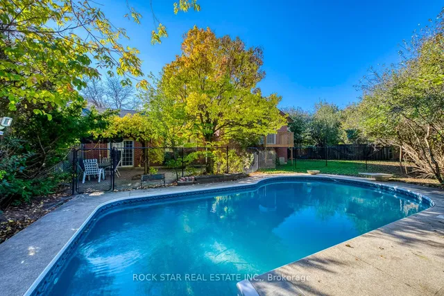 Additional image 32 of 14 Cairnmore Crt