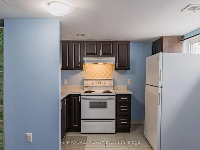 Additional image 21 of 504 Midland Ave