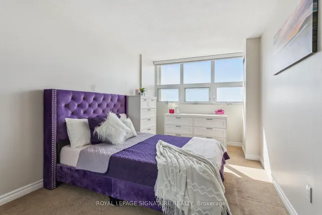 Additional image 22 of 8 Lisa St Unit PH2907