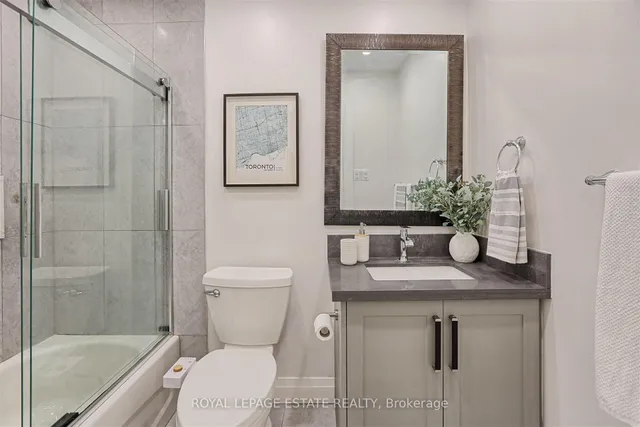 Additional image 15 of 1209 Queen St Unit 28