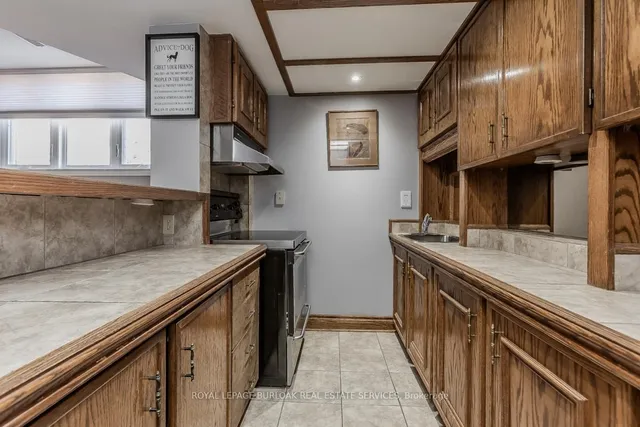 Additional image 44 of 2031 Foster Crt