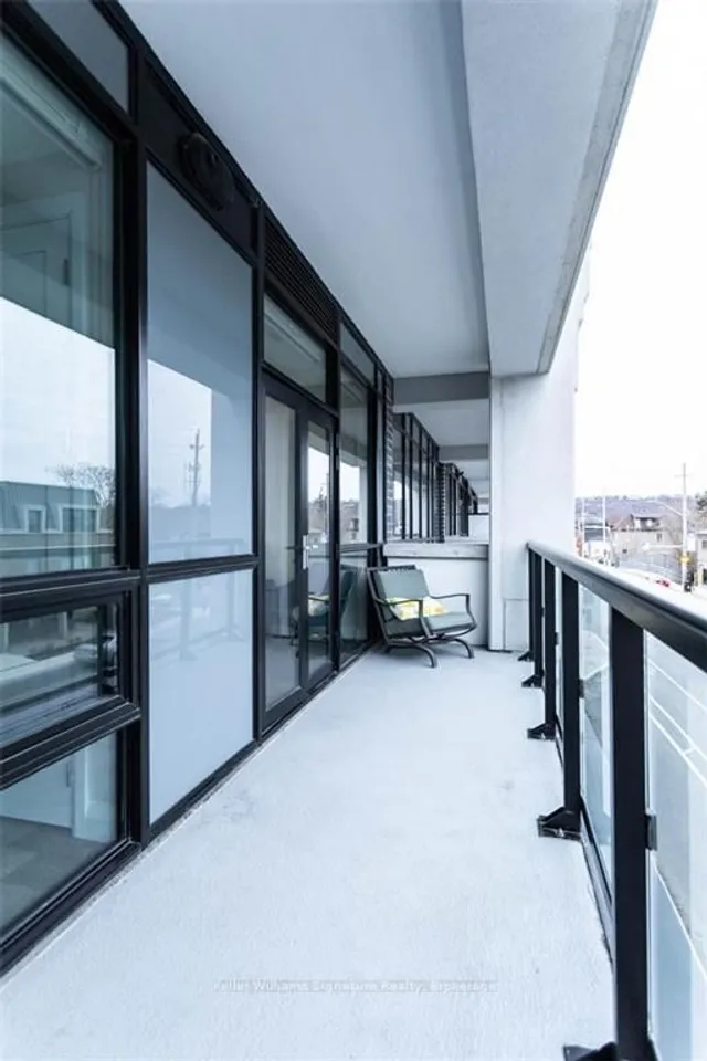 Additional image 29 of 101 Locke St Unit 207