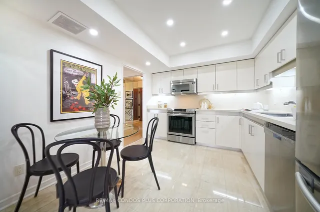 Additional image 9 of 65 Harbour Sq Unit 3603