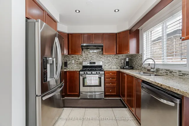 Additional image 13 of 36 Orangegrove Dr