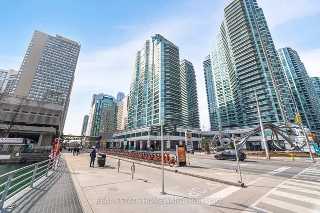 Additional image 3 of 10 Queens Quay Unit PH2