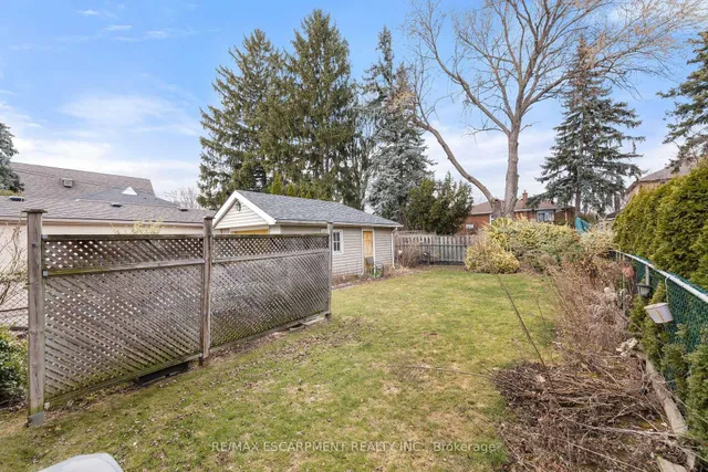 Additional image 41 of 3908 Bloor St