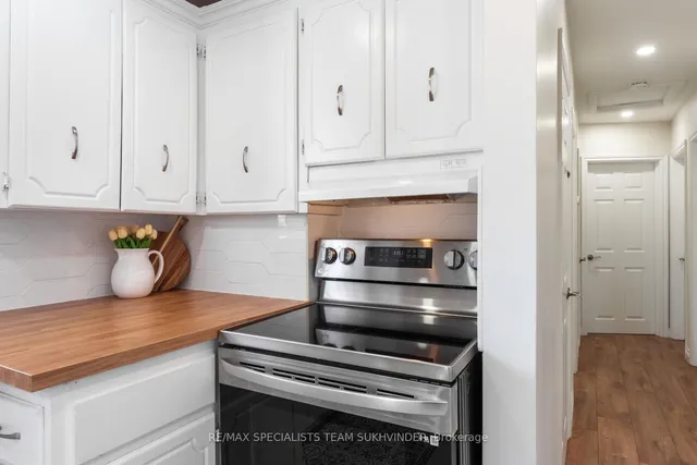 Additional image 14 of 21 White Abbey Park