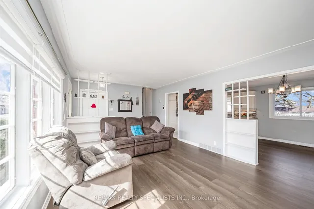 Additional image 8 of 158 Hickson Dr