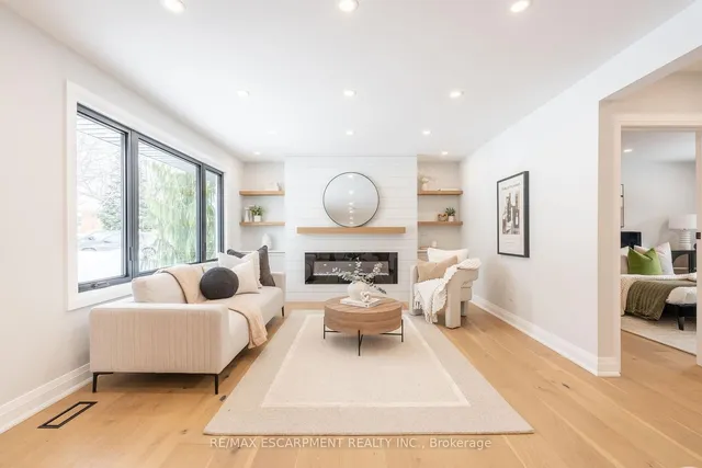 Additional image 8 of 11 James St