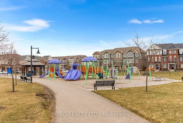 Additional image 43 of 70 Fenchurch Dr