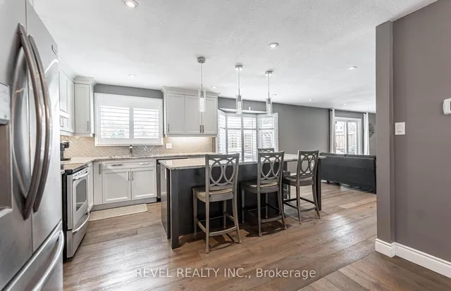 Additional image 8 of 7 Sugarplum Crt