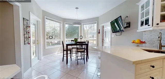 Additional image 23 of 448 Lodor St