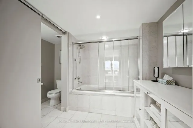 Additional image 30 of 550 Queens Quay West Quay Unit 326